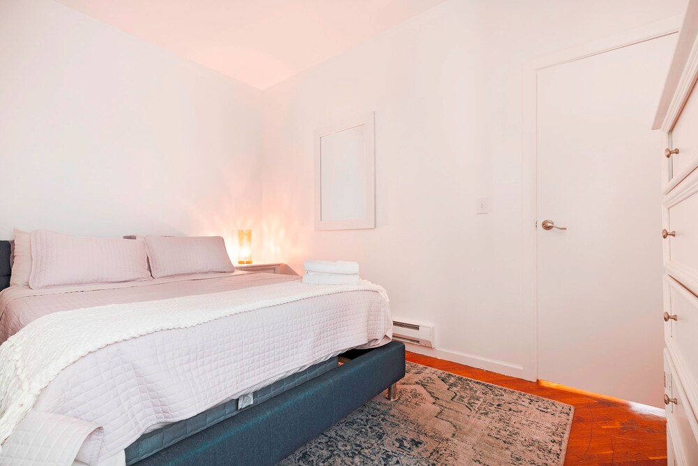 Prime Location Upper Manhattan Furnished Apartment