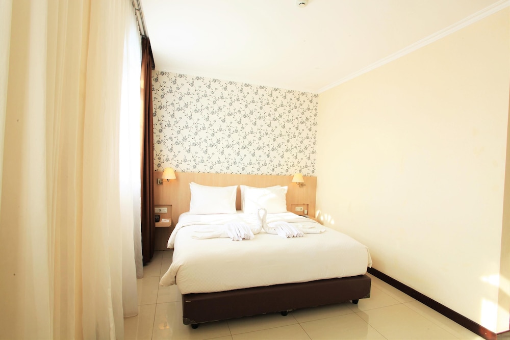 Rio City Hotel