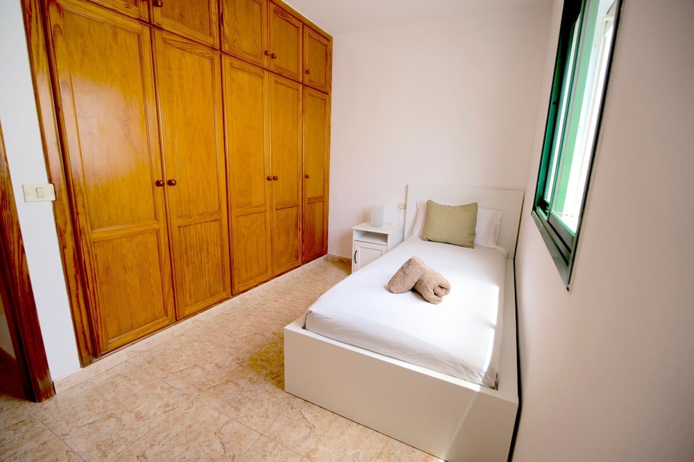 Bayside Kalendra Rofe A Hidden Retreat by the Sea
