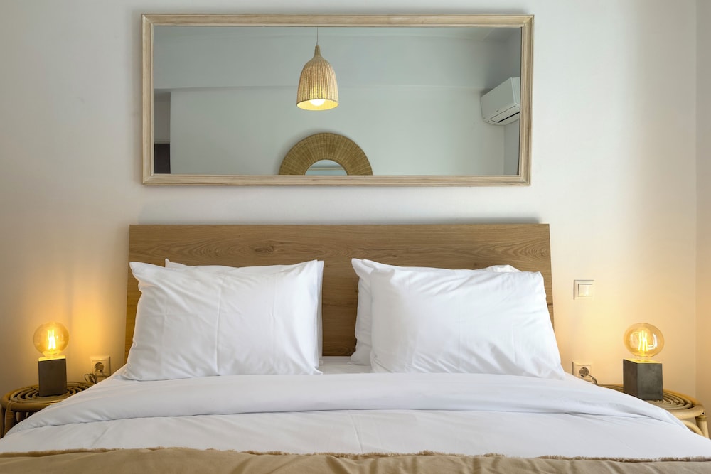 Phaedrus Living: Kallithea Heights Residence