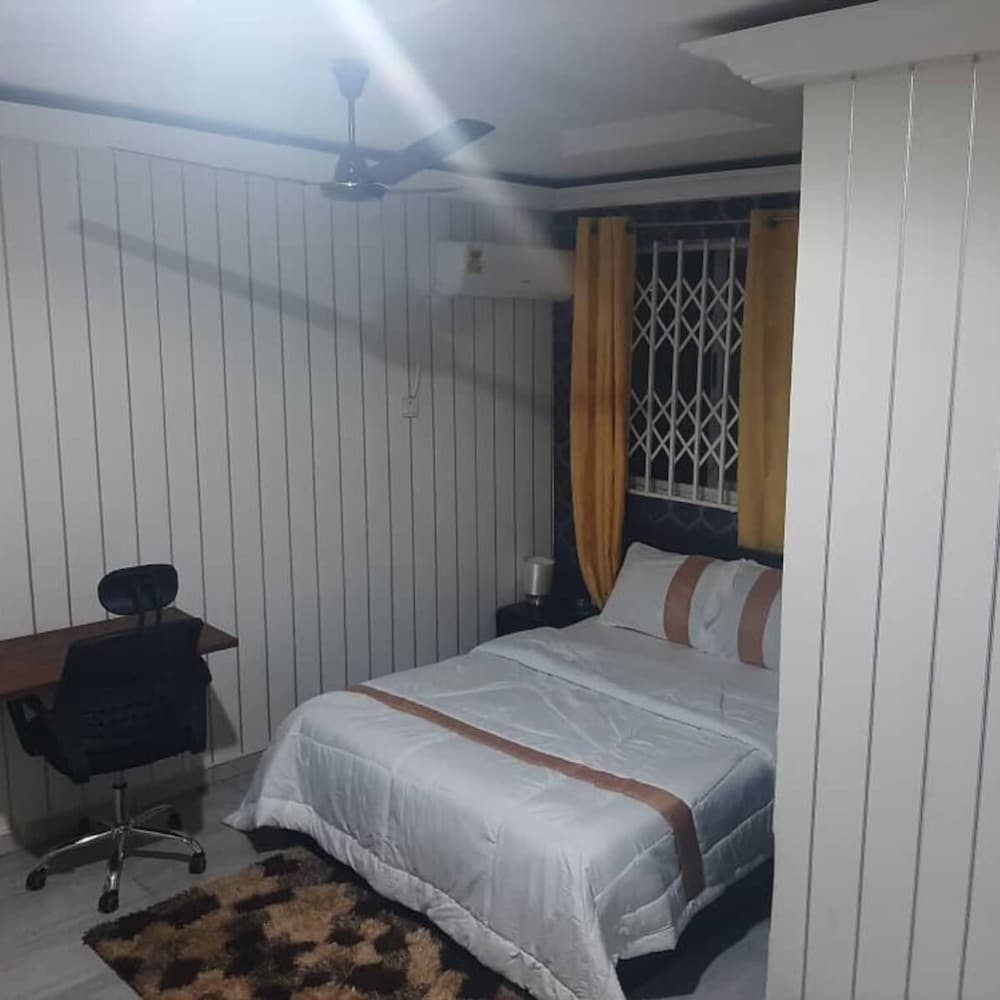 MAXJEN HAVEN GUEST HOUSE view 4