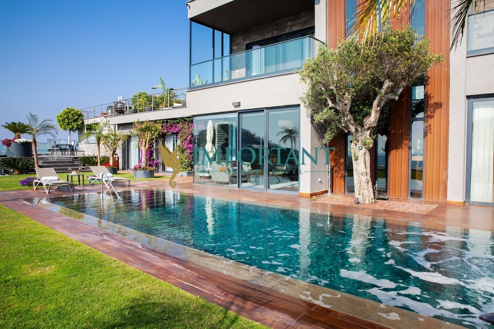 Farilya Villas by Important Group Travel
