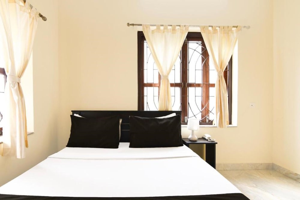New Stay Kiya Kedia Kolkata AC Room