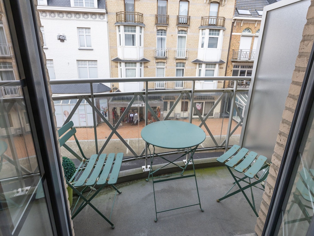 Family Holiday Home, Westende