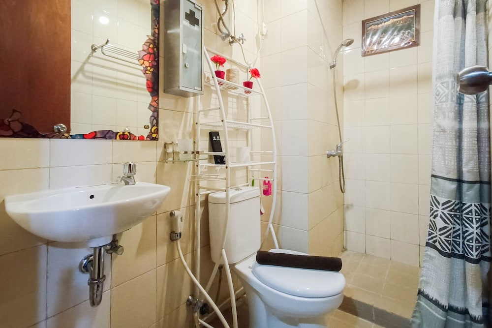 Classic Luxury 2Br At Vida View Makassar Apartment view 5