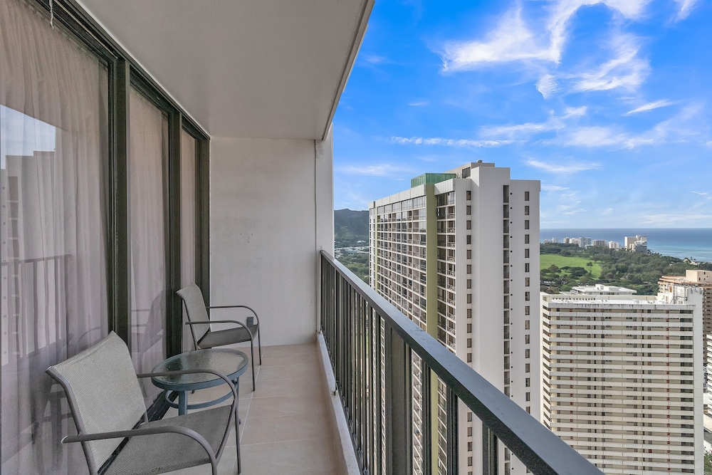 Waikiki Banyan Condo Located One Block From Waikiki Beach! by Koko Resort Vacation Rentals
