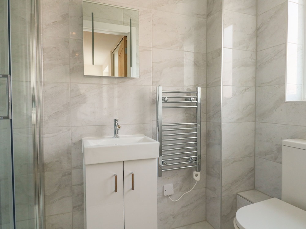 Harbourside Haven Apartment 1