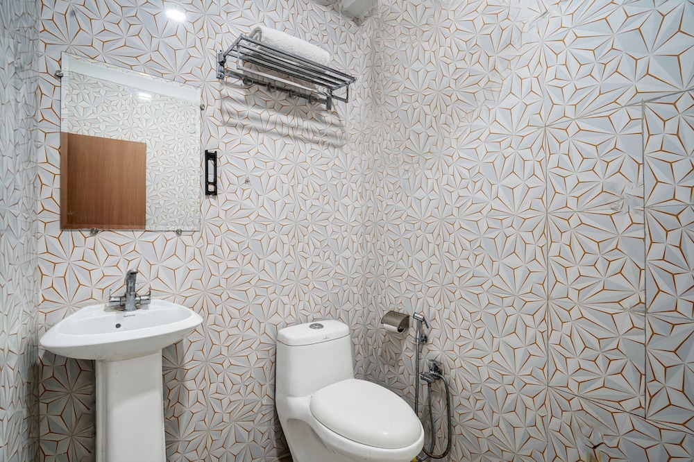 Hotel Renox suites Delhi IGI Airport