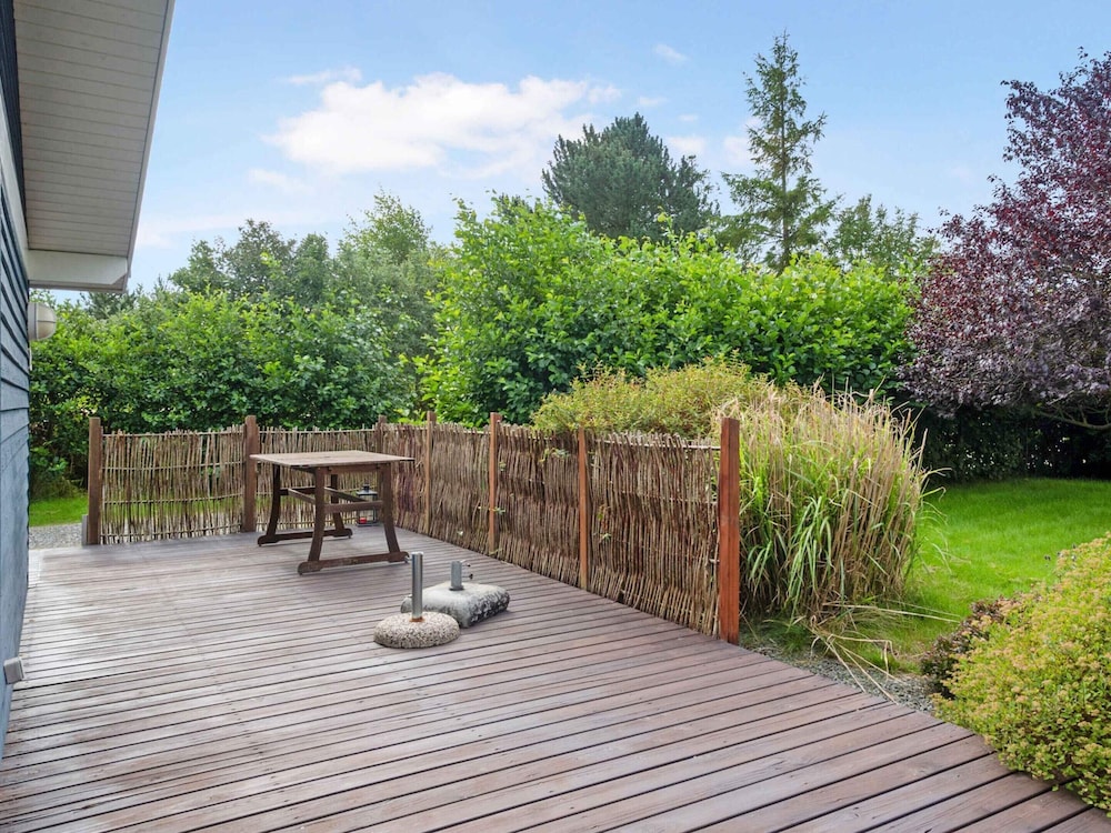 5 Star Holiday Home in Dannemare