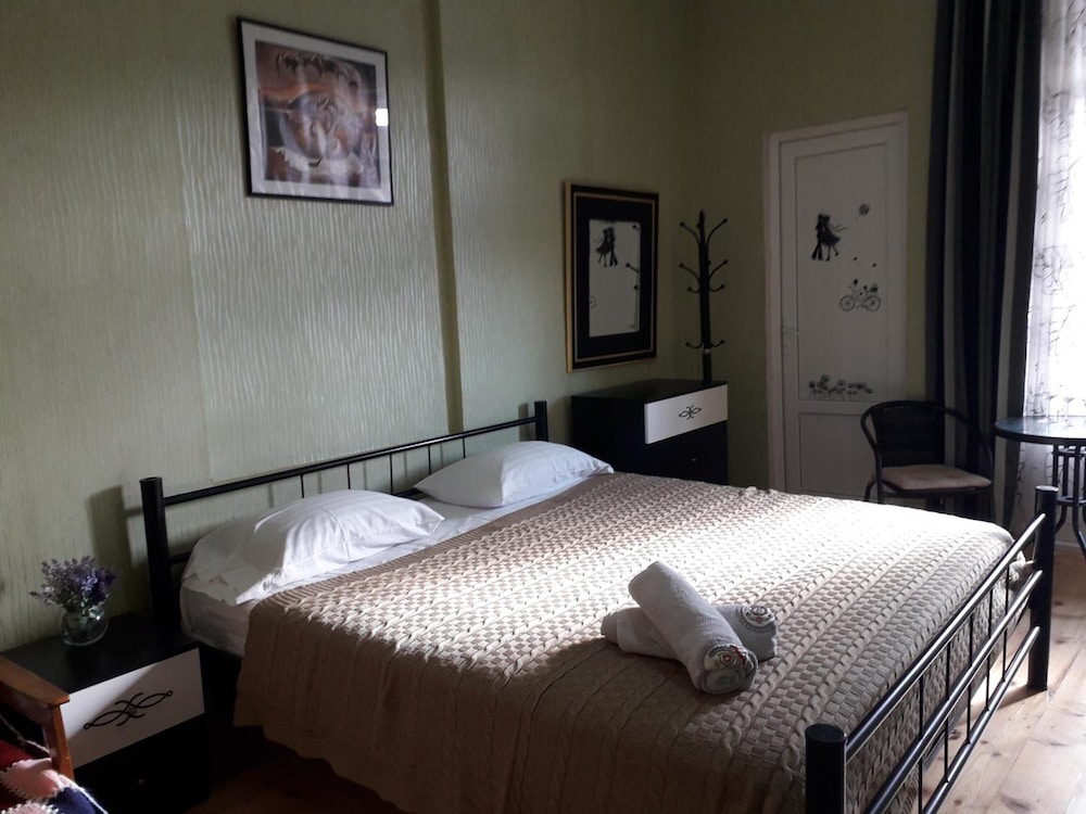 Nana's Guesthouse