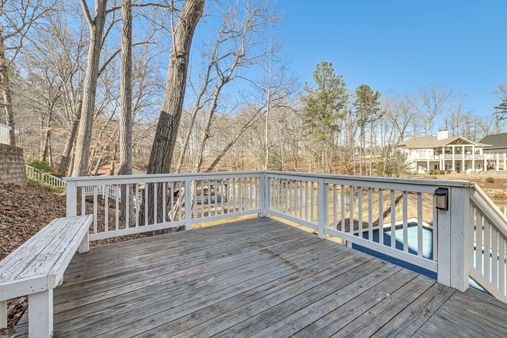 Boat Dock & Slip: Waterfront Home on Lake Tillery!