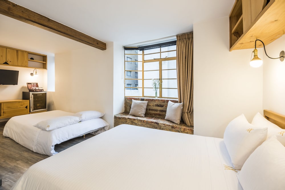 Hotel Avenida Jimenez - Image 1