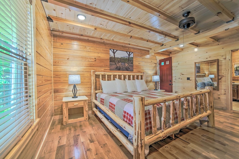 Hot Tub, Pool Access & Fire Pit: Gatlinburg Cabin view 3