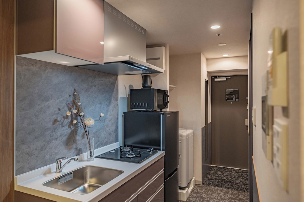 Apartment Hotel 11 Shinimamiya 3