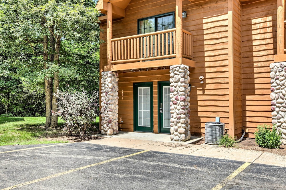 Cozy Townhome By Starved Rock State Park view 3