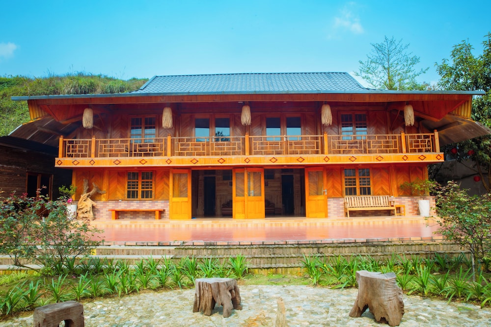 SaPa Village Retreat - Dine & Coffee