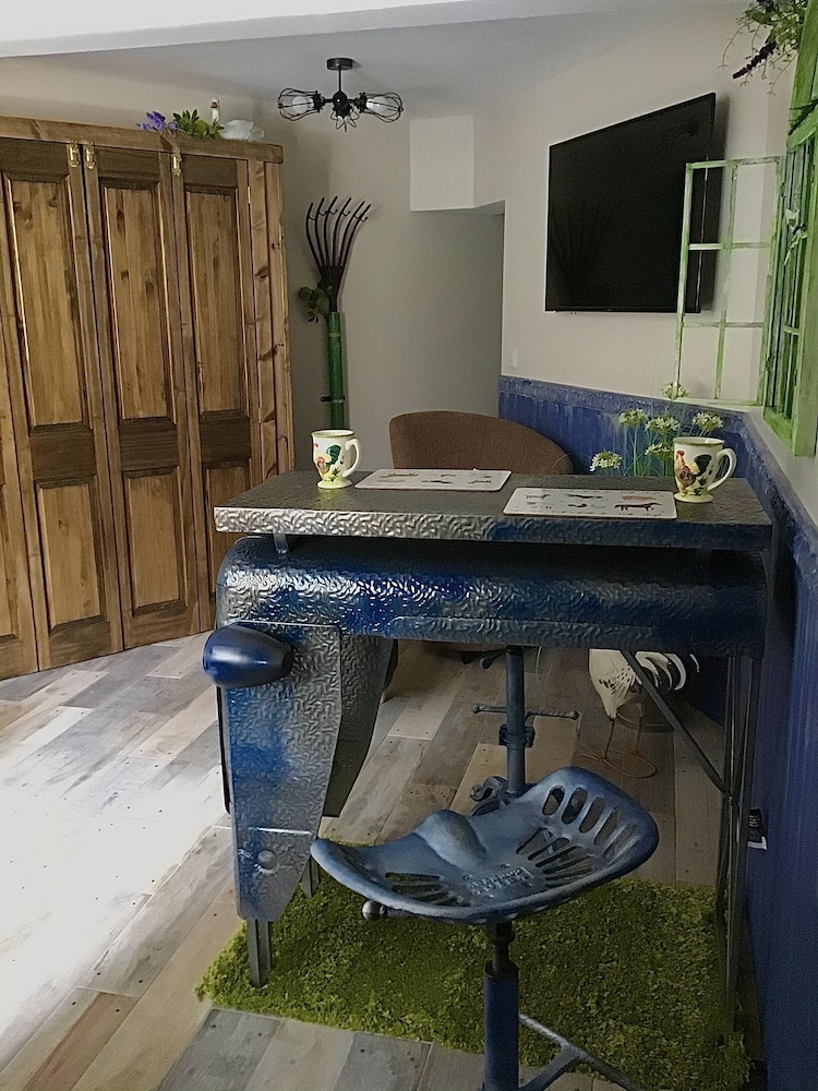 Photo 6