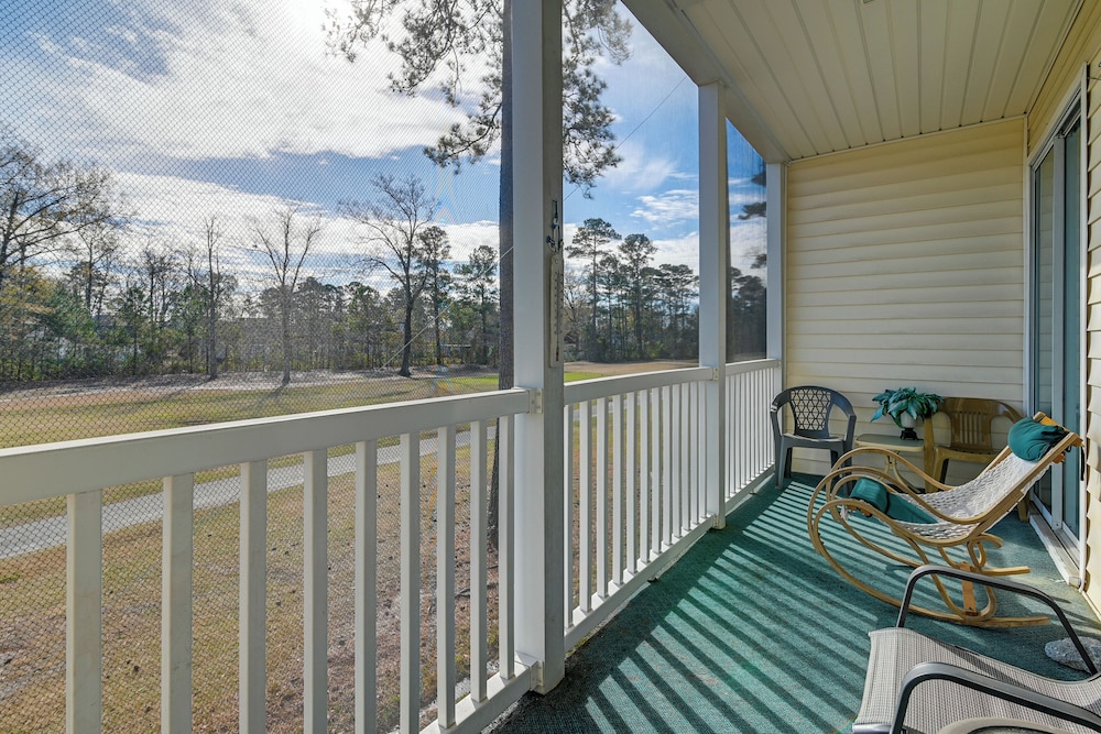 4 Mi to Ocean: Myrtle Beach Condo w/ Resort Perks