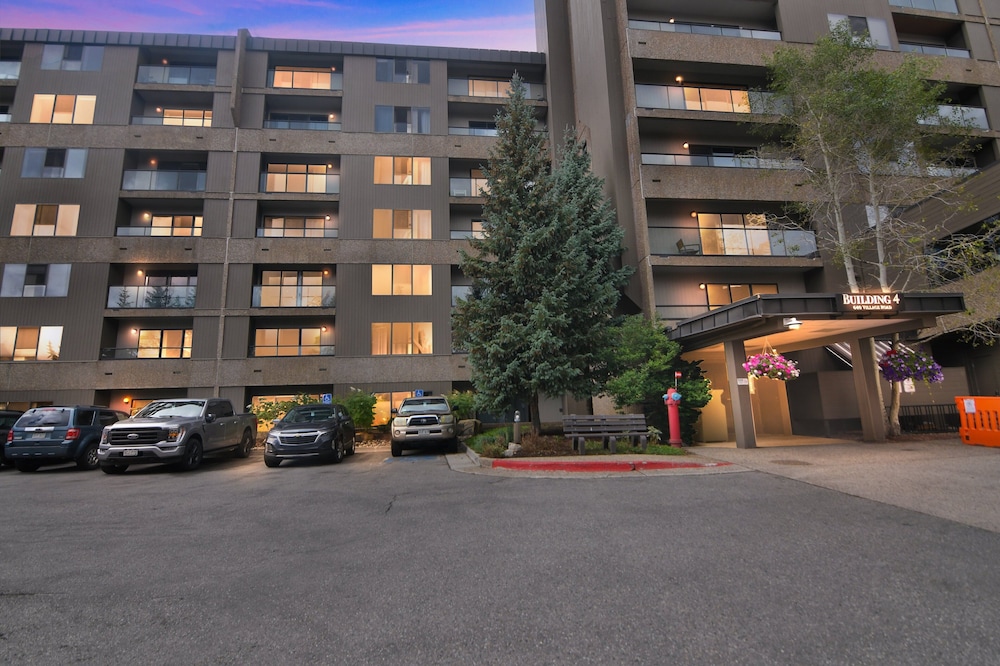 Ski-in/ski-out Beaver Run Retreat 1 Bedroom Condo