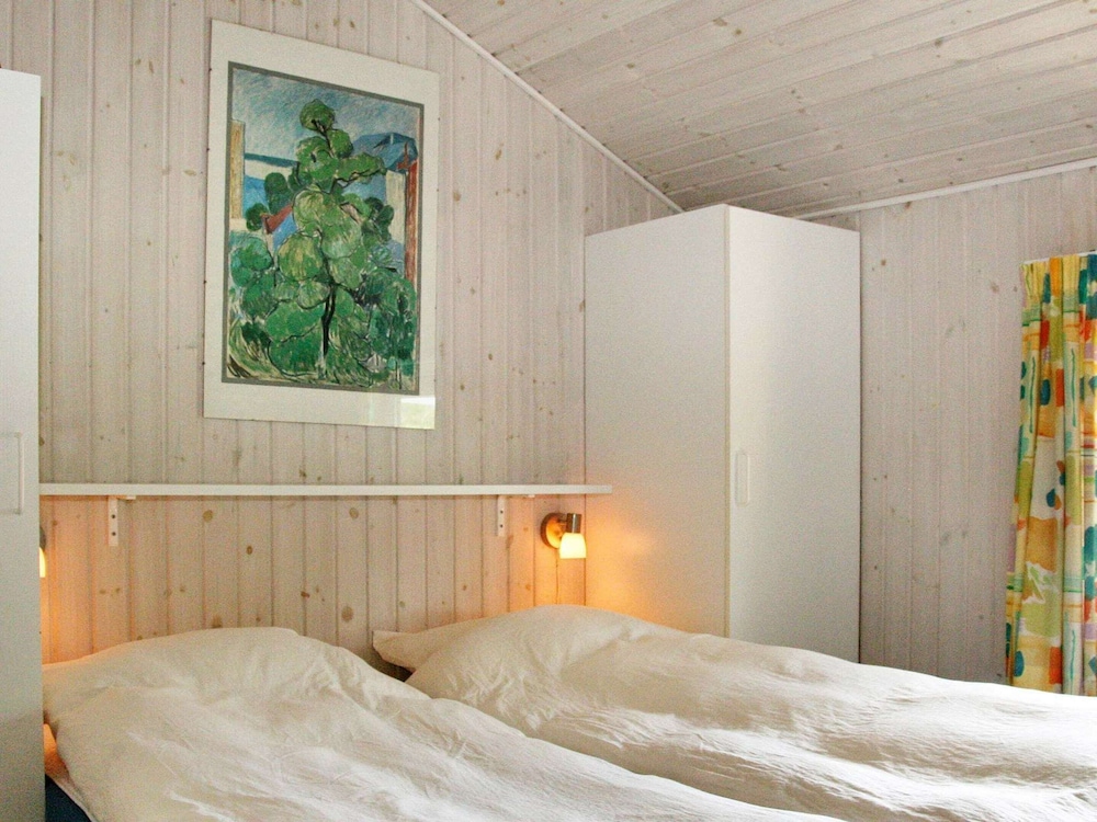 10 Person Holiday Home in Vaeggerlose view 3