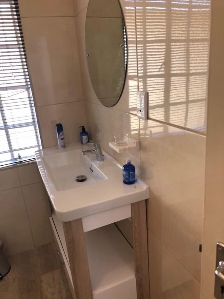 Khuvena Guest House