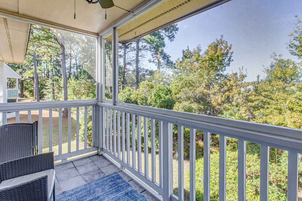 Golf, Gamble & Deep-sea Fish: Little River Condo
