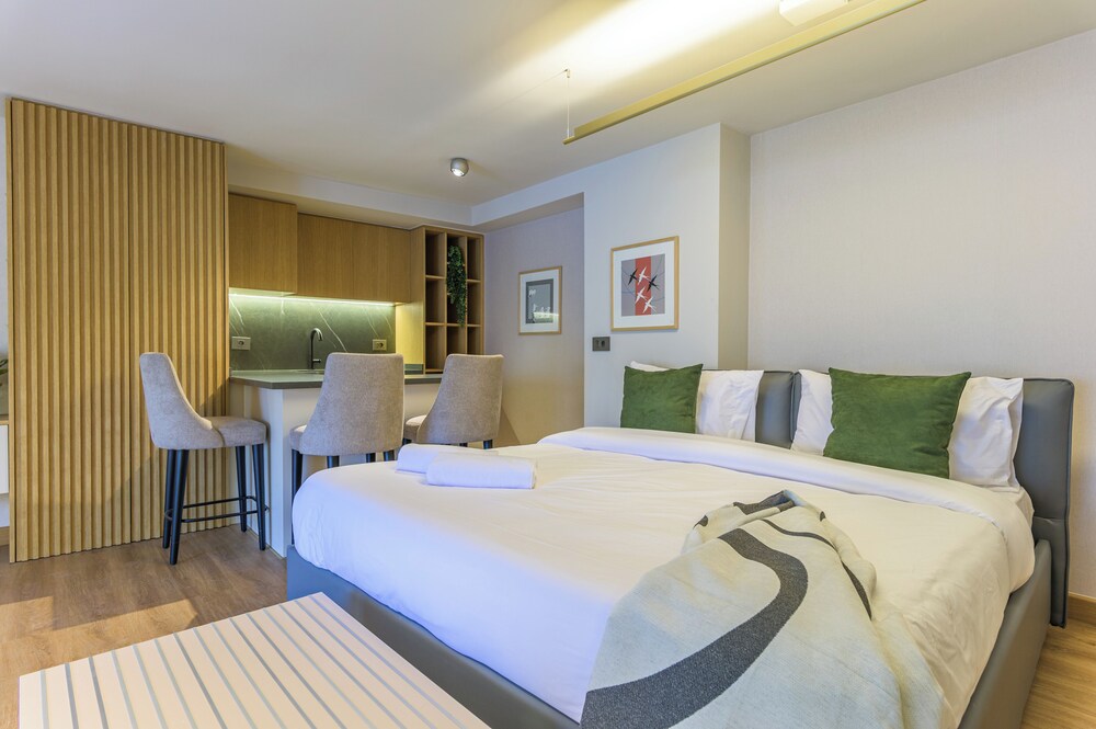 CityZen - Boutique Studios in Achrafieh