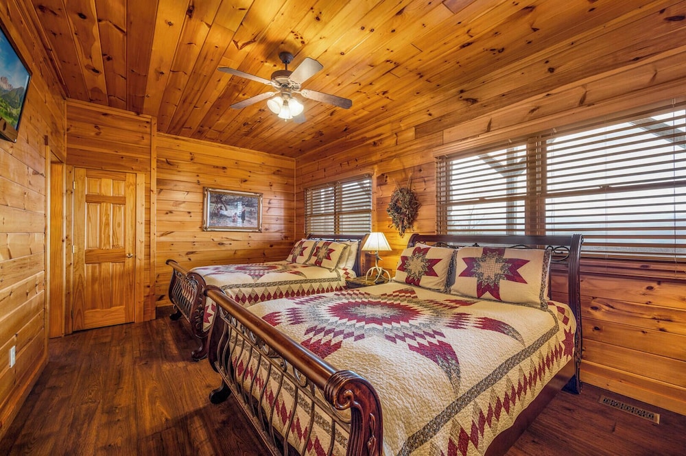 Lookout Lodge