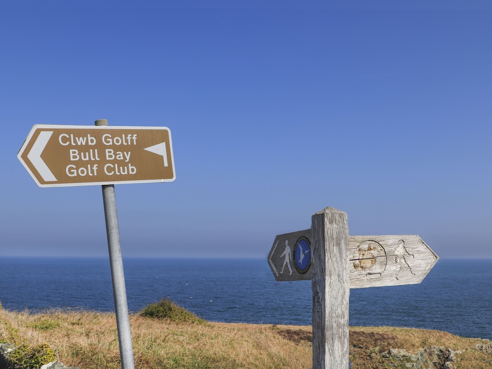 Gwynant - Bull Bay