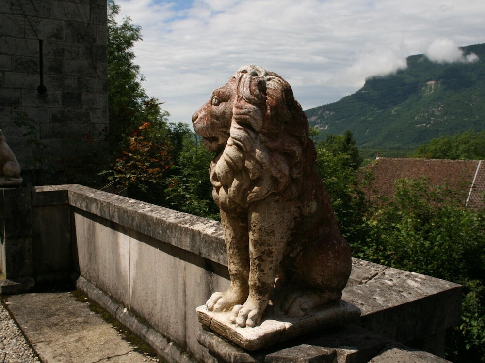 Apartment in Serrieres Castle Near French Alps
