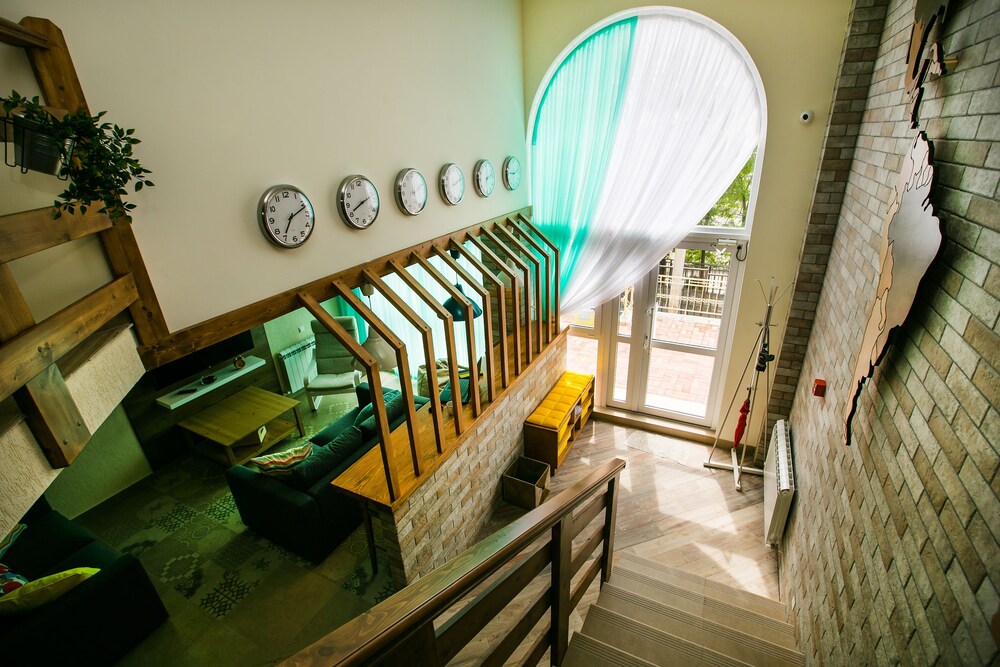 Station - Hostel