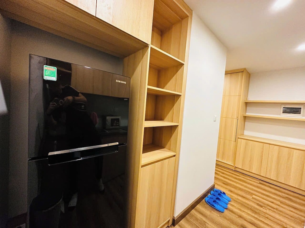 Gold Coast Balcony Serviced Apartment