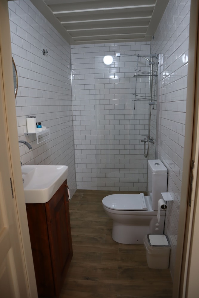 Akhan Butik Otel - Image 11