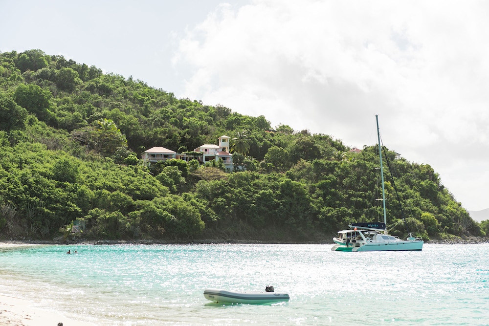 White Bay Villas and Beach Club