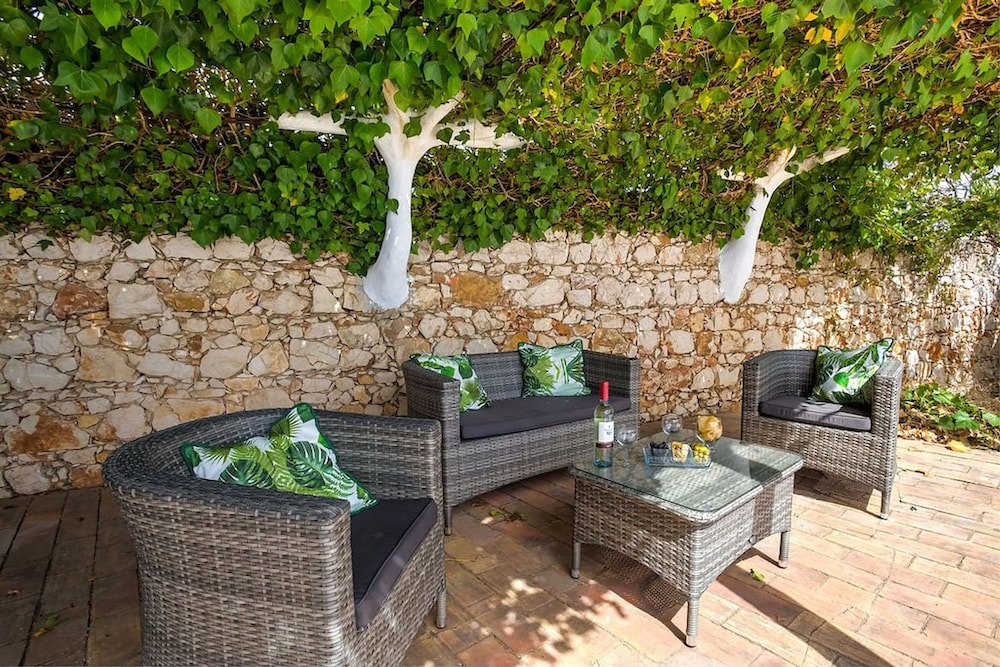Villa Vale Verde 5 Bedroom Villa 10 min Walk to