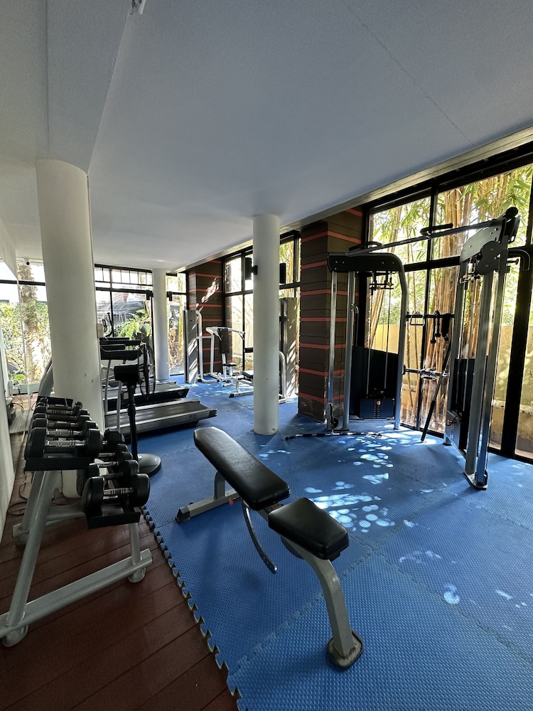 Navatara Phuket Resort