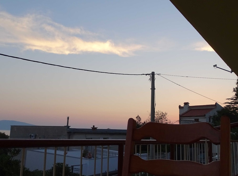 Novi Vinodolski Seafront Apartments With Balcony