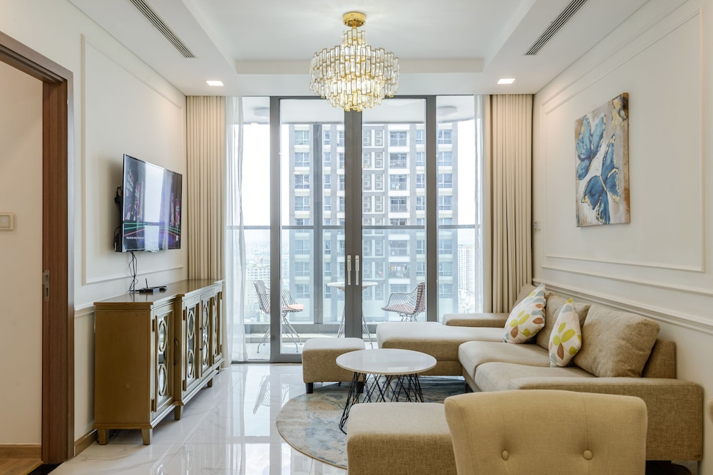 Landmark 81 - Unique Condotel