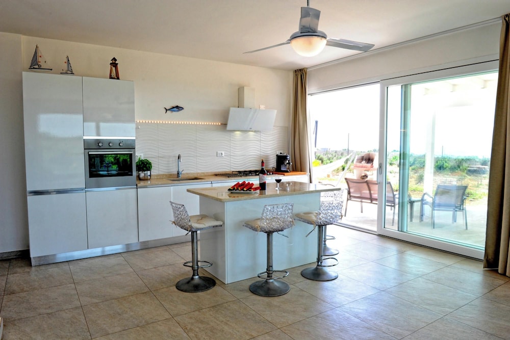 Luxury Apartment In Villa Vanissia