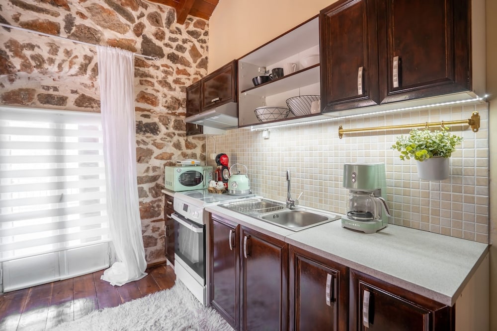Stirida Stone House Stirida Stone House