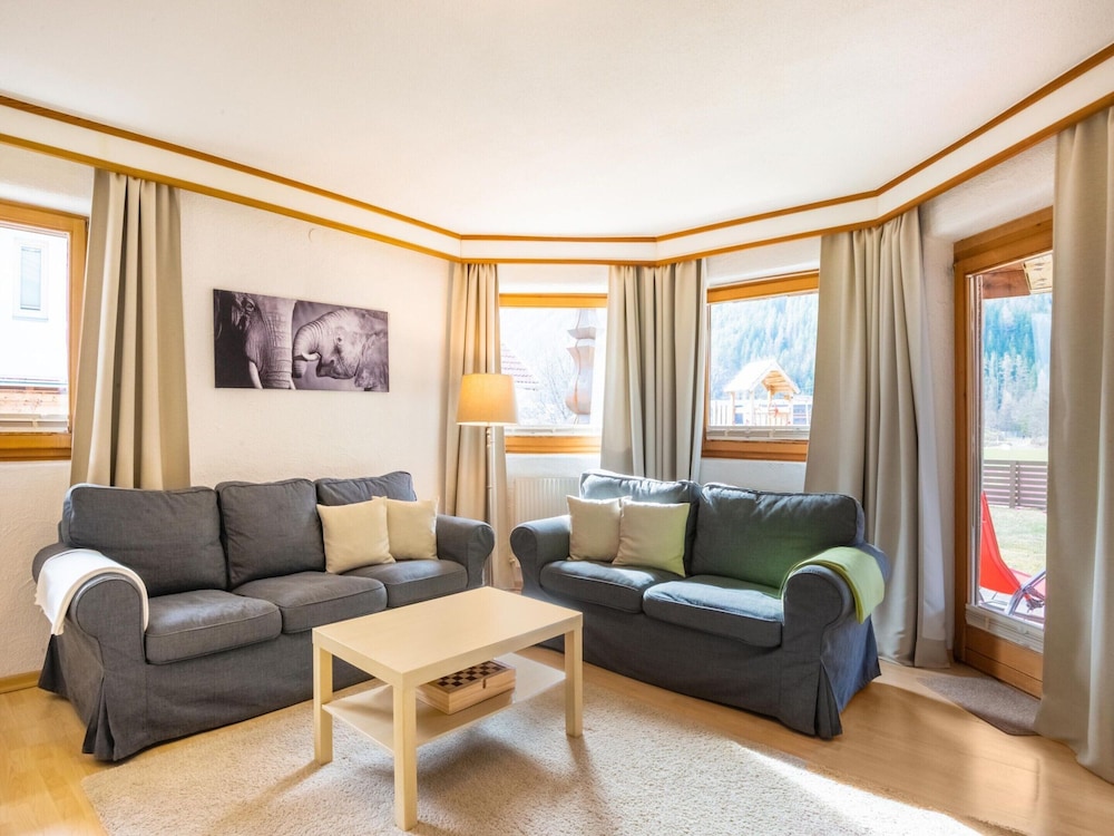 Beautiful Apartment in Langenfeld With Terrace view 4