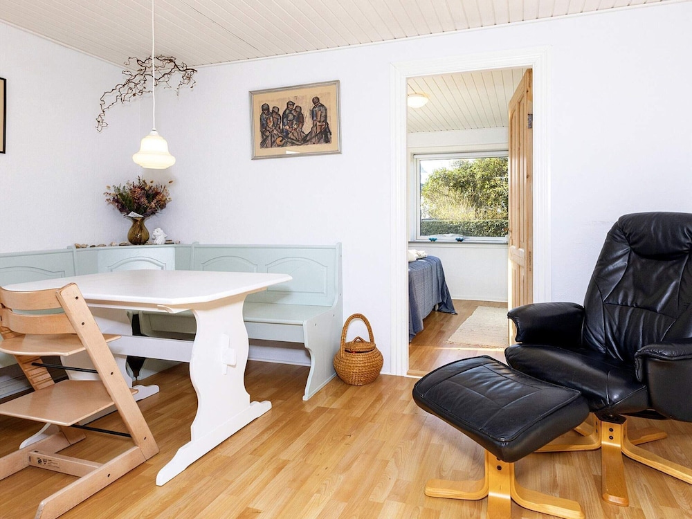 6 Person Holiday Home in Karby-by Traum view 4