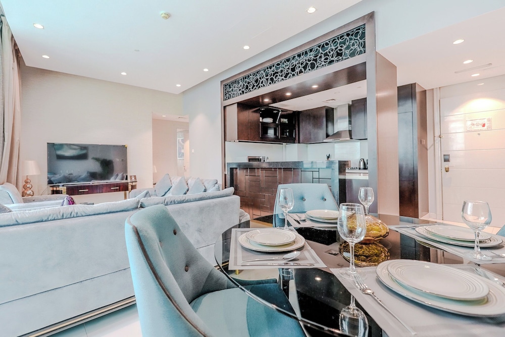 Upper Crest Residences - Downtown Dubai