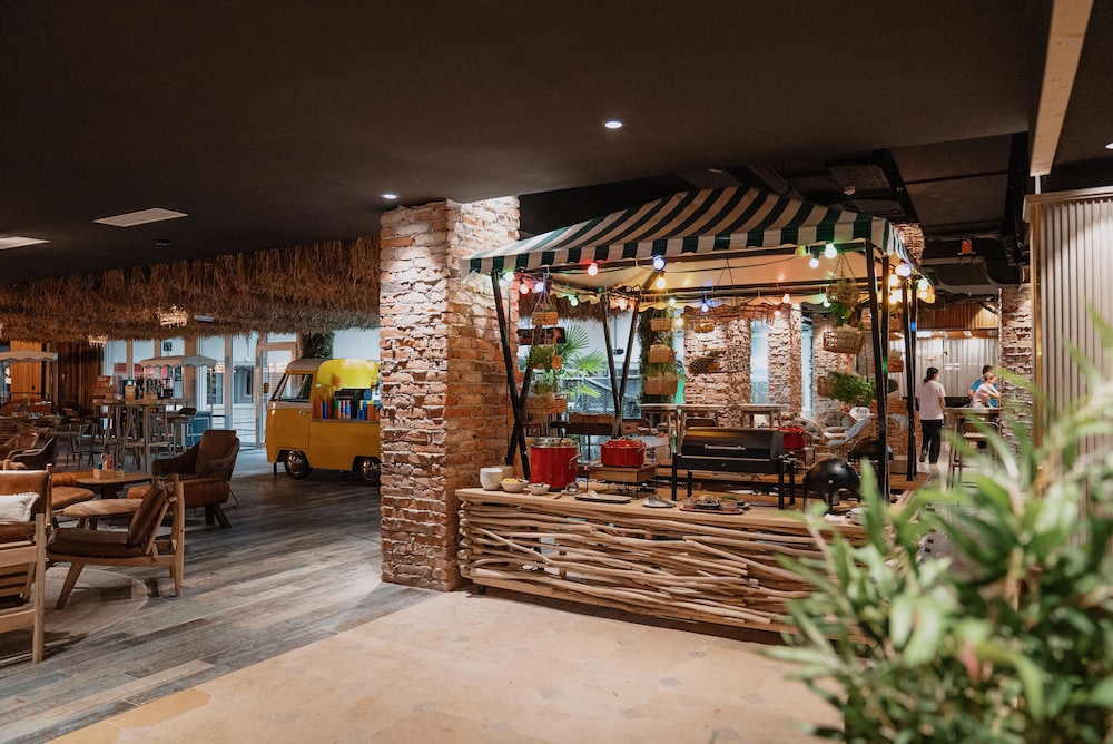 EdeR FriDa – Family Hotel – Tuttiii KomPletti ALL InKlusiv