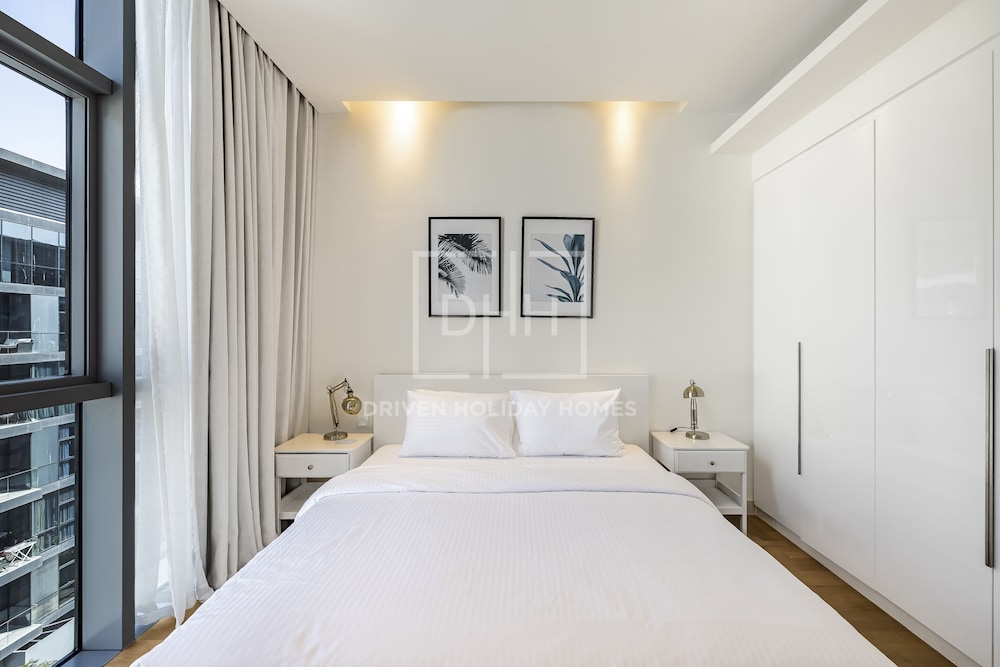 Driven Holiday Homes - City Walk 22