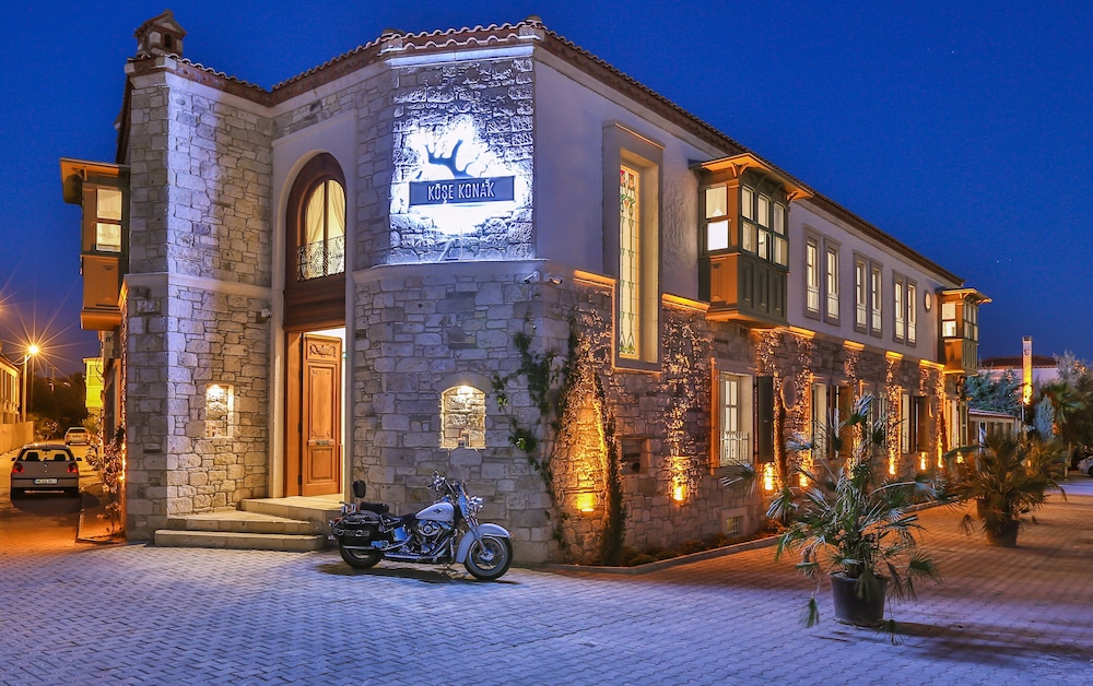 Hotel Köşe Konak - Image 1