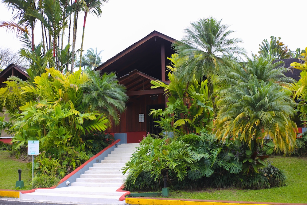 Arenal Paraíso Resort & Thermo Mineral Hot Springs