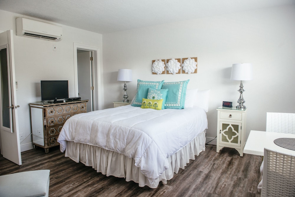 Fort Lauderdale Vacations - Sea Spray Inn - Property Image 4