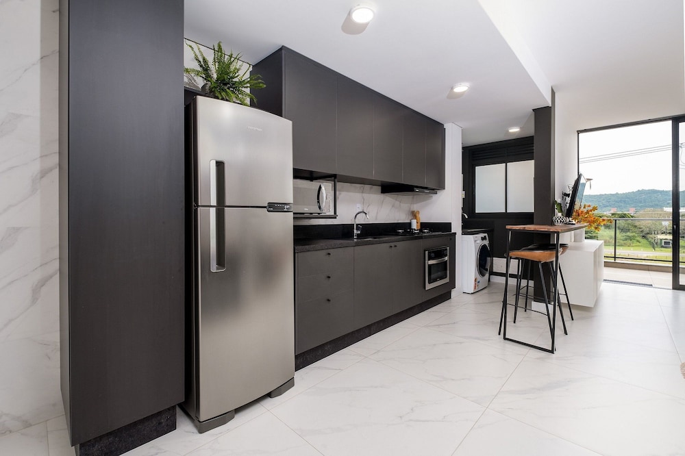 Apartment With/pool in Jurere Internacional Epc204
