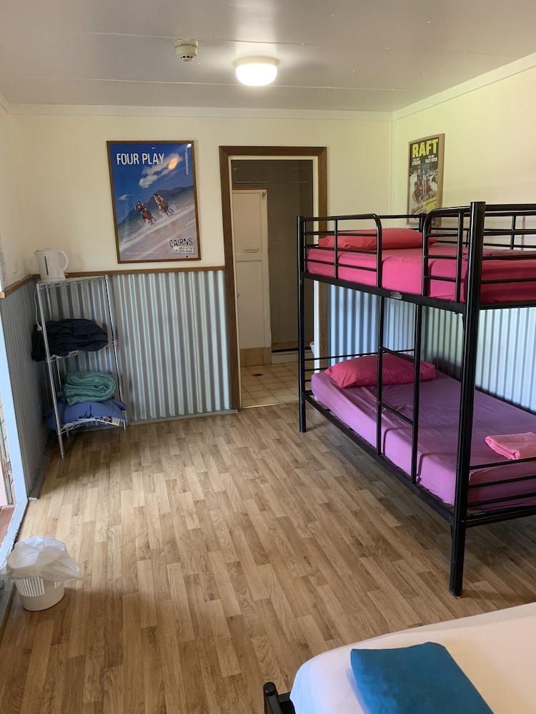 Scottys Mission beach YHA - Hostel